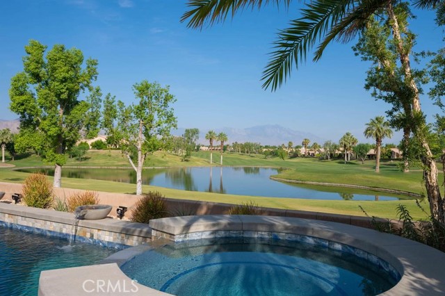 45259 Crystal Springs Drive, Indio CA: https://media.crmls.org/medias/05a91df5-f960-4269-82bf-75d8677cd4ea.jpg