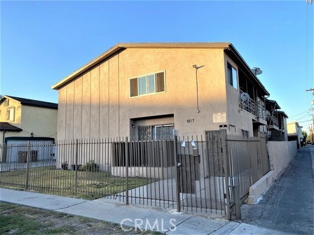 1017 W 95th St, Los Angeles, CA 90044