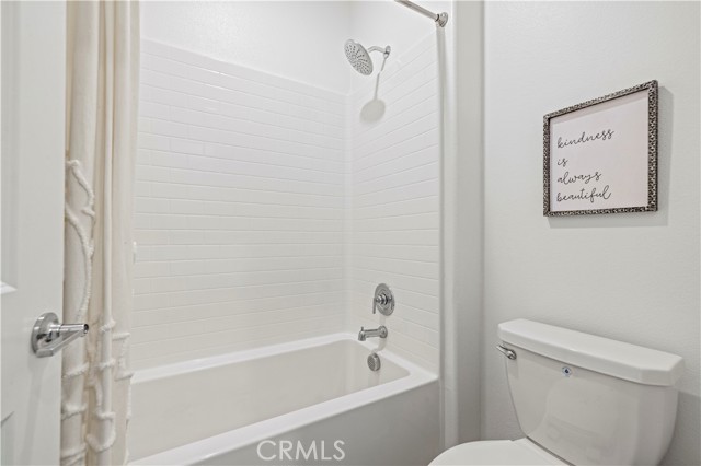 Detail Gallery Image 28 of 51 For 27731 Bridge View Pl, Valencia,  CA 91381 - 3 Beds | 3/1 Baths