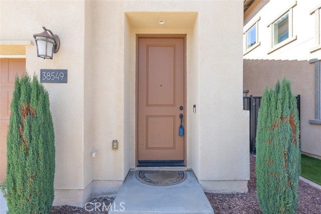 Detail Gallery Image 5 of 40 For 38549 Windingwalk Dr, Murrieta,  CA 92563 - 3 Beds | 2/1 Baths