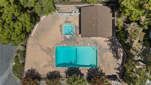 Detail Gallery Image 34 of 34 For 10831 Roycroft St #8,  Sun Valley,  CA 91352 - 3 Beds | 3 Baths