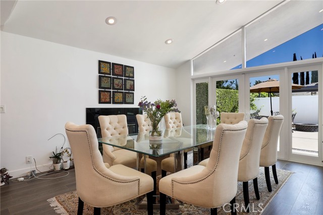 Detail Gallery Image 14 of 51 For 22534 Paul Revere Dr, Calabasas,  CA 91302 - 4 Beds | 2/1 Baths