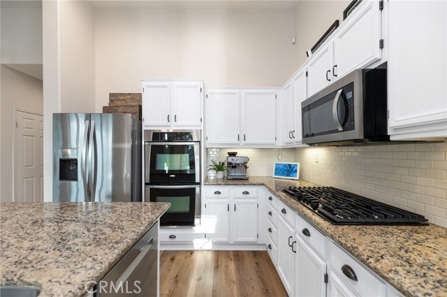 7476 Sequoia Lane, Highland CA: https://media.crmls.org/medias/05acd29c-3bc4-4345-9f6c-203588625a6c.jpg