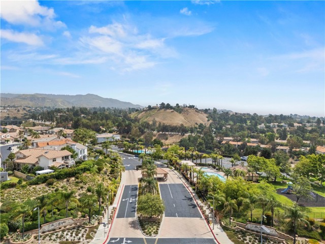 11771 Coorsgold Lane, Porter Ranch CA: https://media.crmls.org/medias/05acf3b0-56bf-403e-a83a-6cc6ec358673.jpg