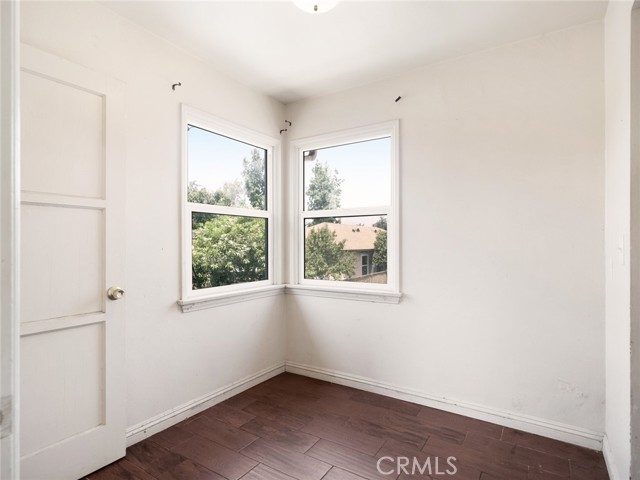 Detail Gallery Image 13 of 69 For 779 E Columbia Ave, Pomona,  CA 91767 - – Beds | – Baths