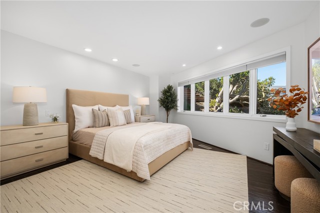 Detail Gallery Image 40 of 54 For 901 Summit Dr, Laguna Beach,  CA 92651 - 4 Beds | 3 Baths