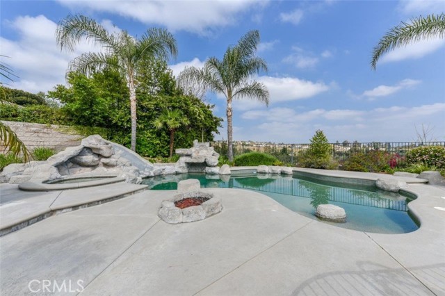 05aed98c E9df 4ecd 87fa 45472ca86667