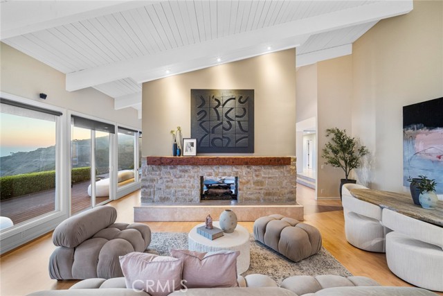 32131 Sea Island Drive, Dana Point CA: https://media.crmls.org/medias/05aeda4b-d357-40be-98d0-1c1cce245acb.jpg