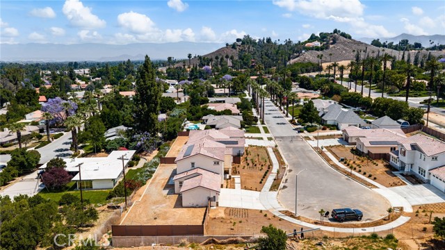 5979 Copperfield Avenue, Riverside CA: https://media.crmls.org/medias/05b04654-7156-44b7-96e0-b0f63d0b4dae.jpg