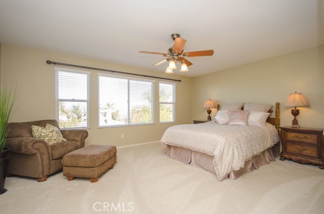 Detail Gallery Image 6 of 19 For 33864 Pegase, Temecula,  CA 92592 - 5 Beds | 2/1 Baths