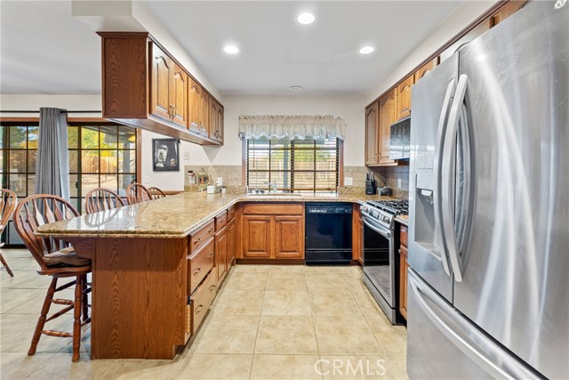 Detail Gallery Image 16 of 39 For 15712 Cashew, Hesperia,  CA 92345 - 3 Beds | 2 Baths