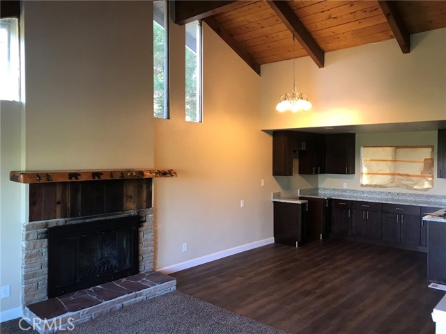 Detail Gallery Image 13 of 37 For 24646 Lake Gregory Dr, Crestline,  CA 92325 - 4 Beds | 2 Baths