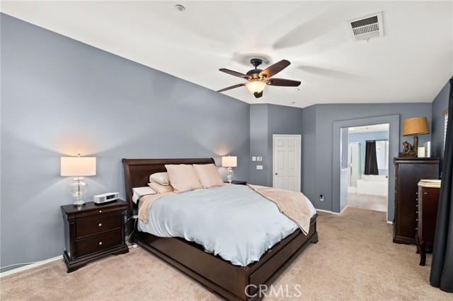Detail Gallery Image 23 of 52 For 16422 Empire Lakes Ct, Fontana,  CA 92336 - 4 Beds | 2/1 Baths