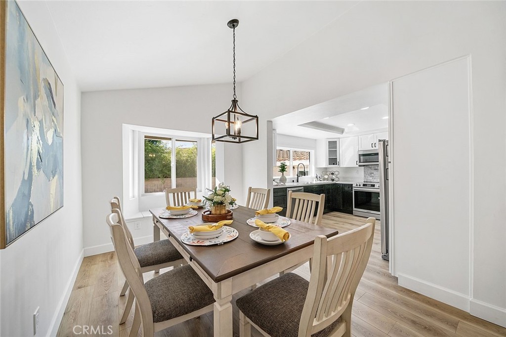 05b36233 F859 4312 97a3 97cddc5844b1