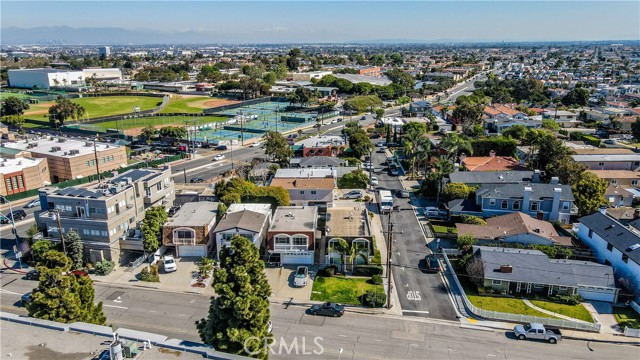 2404 Prospect Avenue, Hermosa Beach, California 90254, ,Residential Income,Sold,Prospect,PV22058633