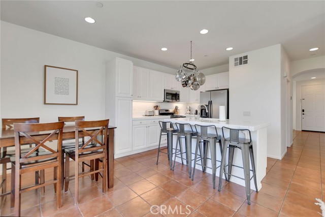 Detail Gallery Image 11 of 35 For 9269 Maywood, Riverside,  CA 92503 - 3 Beds | 2/1 Baths