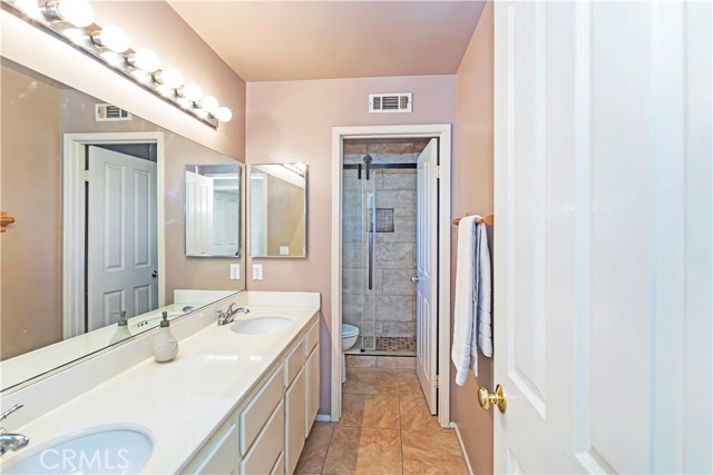16462 Sun Summit Drive, Riverside CA: https://media.crmls.org/medias/05b3c9b0-c55f-4678-ae29-c87446f36793.jpg