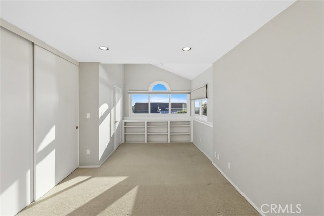 Detail Gallery Image 16 of 40 For 3800 Topside Ln, Corona Del Mar,  CA 92625 - 4 Beds | 3/1 Baths