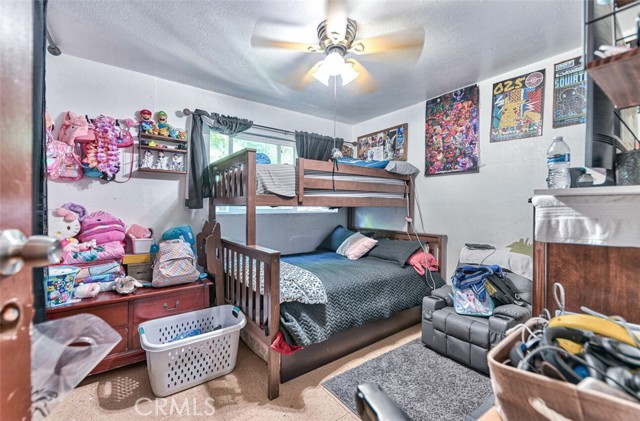 140 Inca Drive, Soledad CA: https://media.crmls.org/medias/05b4df01-a385-432b-879d-b4366cf32079.jpg