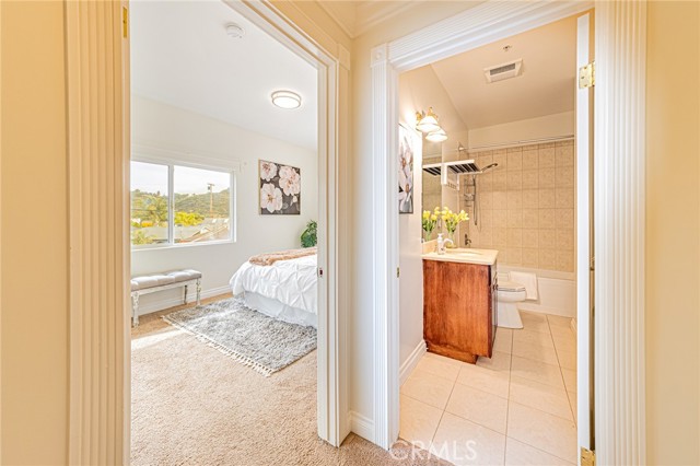 Detail Gallery Image 19 of 37 For 6939 Greeley St #112,  Tujunga,  CA 91042 - 3 Beds | 2/1 Baths