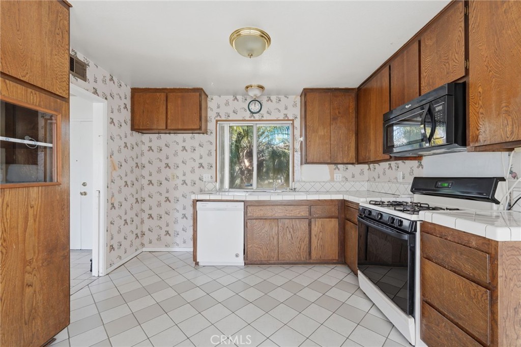 MLS #PW26160535 image #6