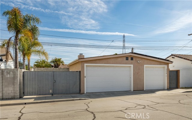 3003 Johnston Avenue, Redondo Beach, California 90278, 3 Bedrooms Bedrooms, ,2 BathroomsBathrooms,Residential,Sold,Johnston,SB22044317