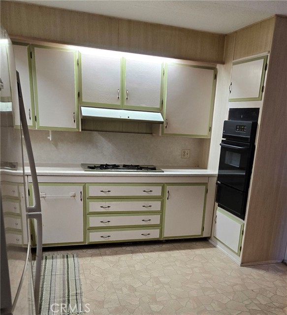 Detail Gallery Image 11 of 19 For 840 E Foothill Bld #147,  Azusa,  CA 91702 - 2 Beds | 2 Baths