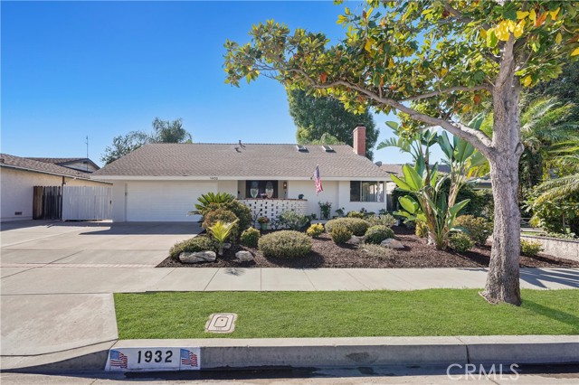 Detail Gallery Image 5 of 62 For 1932 E Sycamore Ave, Orange,  CA 92867 - 4 Beds | 3 Baths