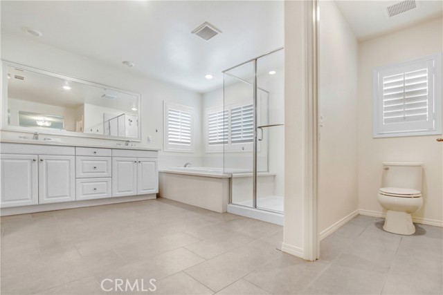 Detail Gallery Image 15 of 21 For 5594 Skimmer Dr, Jurupa Valley,  CA 91752 - 5 Beds | 3 Baths