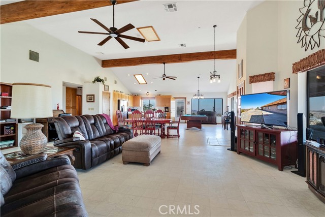 Detail Gallery Image 11 of 75 For 1388 N Jemez Trl, Landers,  CA 92285 - 3 Beds | 3 Baths