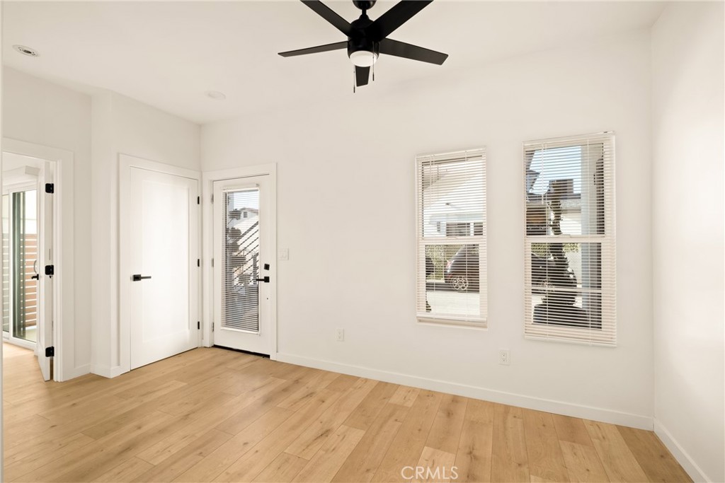 MLS #IV25142601 img 32