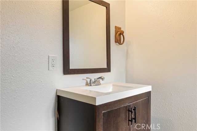 Detail Gallery Image 13 of 42 For 3628 Sycamore, Clearlake,  CA 95422 - 2 Beds | 1/1 Baths
