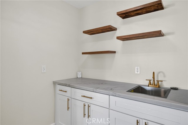 Detail Gallery Image 9 of 35 For 7224 Vega, Jurupa Valley,  CA 92509 - 3 Beds | 2 Baths