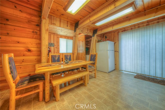 42608 Cedar Avenue, Big Bear Lake CA: https://media.crmls.org/medias/05bb287f-69ea-4d9a-ad60-6afc17e2c846.jpg