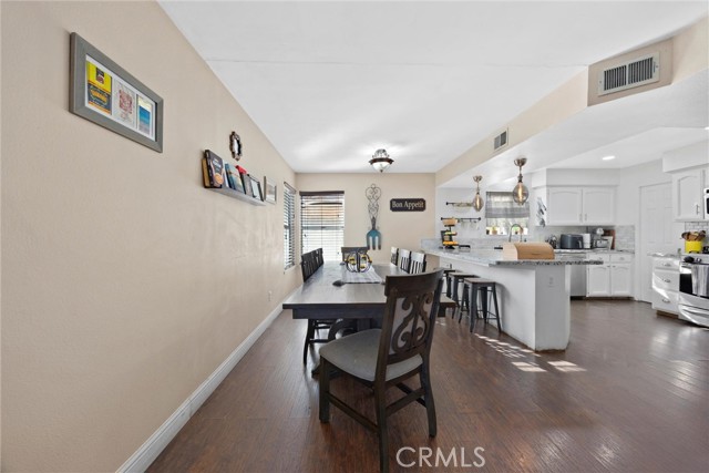 Detail Gallery Image 16 of 43 For 7605 Carson Hill Ct, Bakersfield,  CA 93313 - 4 Beds | 2/1 Baths