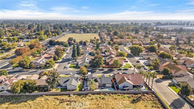 Detail Gallery Image 38 of 40 For 70 Makenna, Madera,  CA 93637 - 4 Beds | 2 Baths