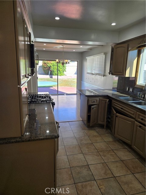 Detail Gallery Image 6 of 10 For 21223 E Tudor, Covina,  CA 91724 - 3 Beds | 2 Baths