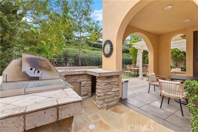 Detail Gallery Image 48 of 61 For 154 Treehouse, Irvine,  CA 92603 - 5 Beds | 4/1 Baths