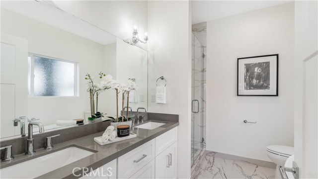 1823 Westholme Ave, Los Angeles CA: https://media.crmls.org/medias/05bcab75-57c3-4e7e-87b4-2a99b1276676.jpg