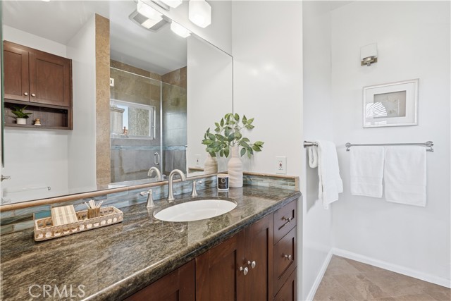 Detail Gallery Image 14 of 17 For 408 Avnue G Ave #30,  Redondo Beach,  CA 90227 - 3 Beds | 2/1 Baths