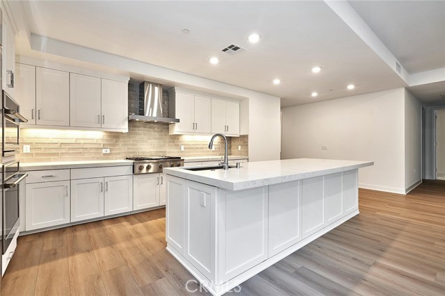 3201 Rivington, Irvine CA: https://media.crmls.org/medias/05bcf501-544c-4dd8-baf2-a25c6be0d9e1.jpg