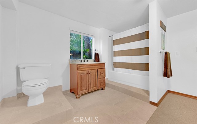 1785 Durham Dayton, Durham CA: https://media.crmls.org/medias/05bcf803-ef75-436d-9510-4cddd3b90ce1.jpg