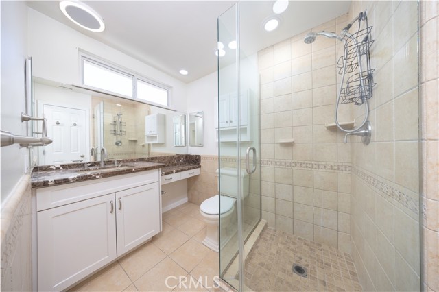14969 Redwood Lane, Chino Hills CA: https://media.crmls.org/medias/05bd1faa-c3f0-4c50-bf50-d30f79c05ed6.jpg