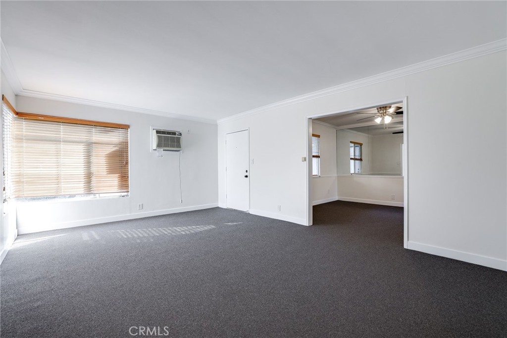 MLS #OC25274775 image #5