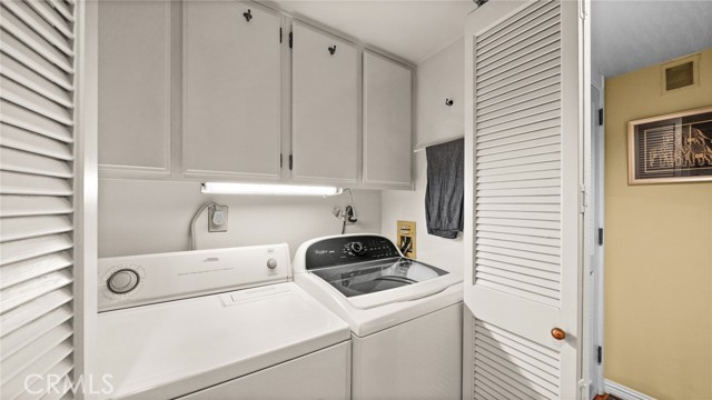 Detail Gallery Image 14 of 14 For 222 Monterey Rd #1005,  Glendale,  CA 91206 - 2 Beds | 2/1 Baths