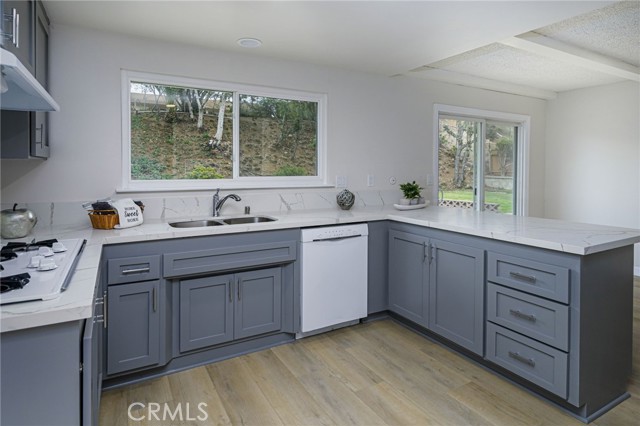 3023 N Oceanview Street, Orange CA: https://media.crmls.org/medias/05bfe9a9-d7d5-4ba4-98da-bcdebb56470e.jpg