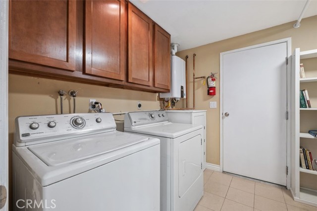 25165 Charlinda Drive, Mission Viejo CA: https://media.crmls.org/medias/05bff707-454b-4d7e-bc5b-23bee7ff61f8.jpg