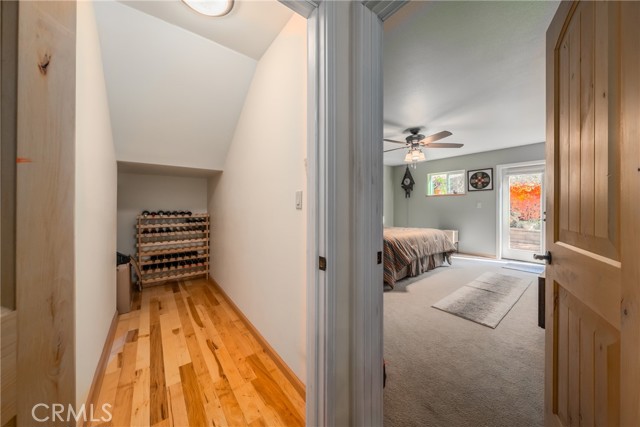 14274 Regina Way, Cobb CA: https://media.crmls.org/medias/05c014a3-67d7-480f-807c-c582b08b9c3d.jpg