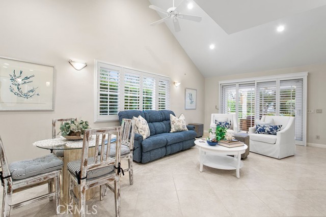 Detail Gallery Image 12 of 55 For 8128 E Candleberry Cir, Orange,  CA 92869 - 4 Beds | 2/1 Baths