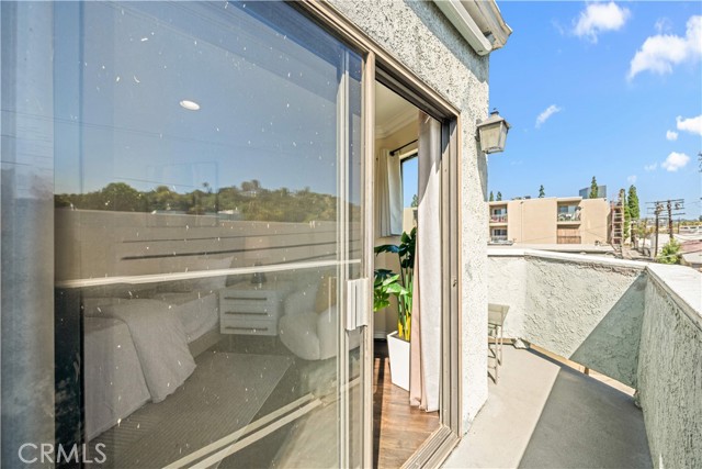 2 Bed Home for Sale in Studio City, California